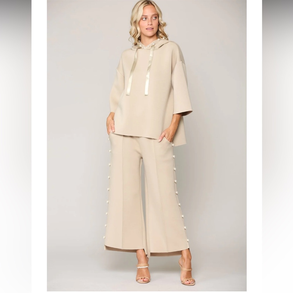 Farrah French Scuba Pearl Long Pant  and top Joh set
